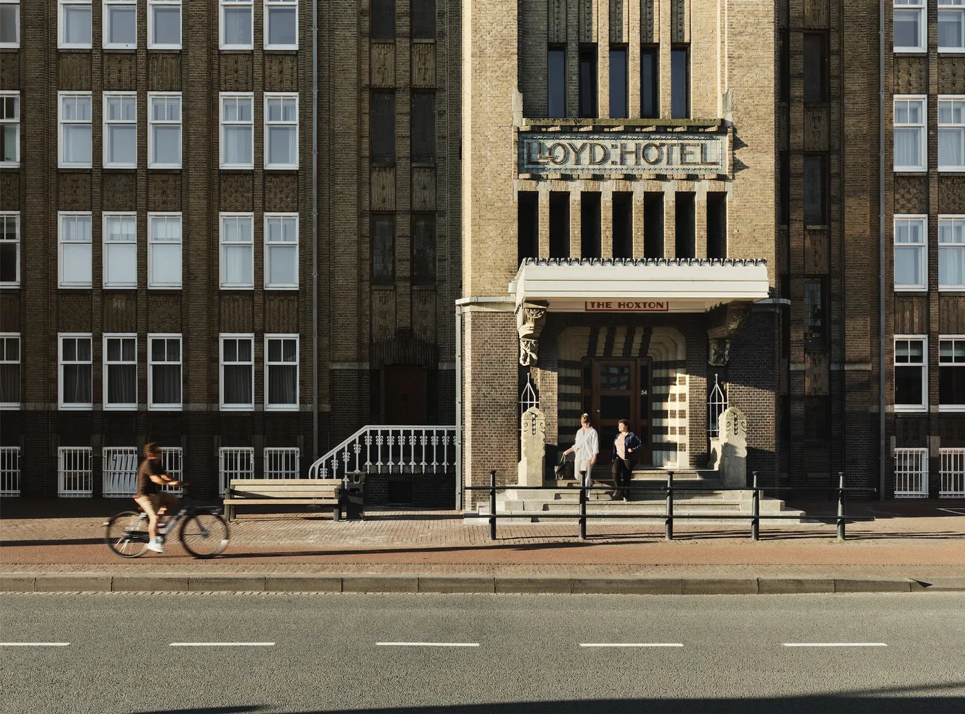 The Hoxton, Lloyd