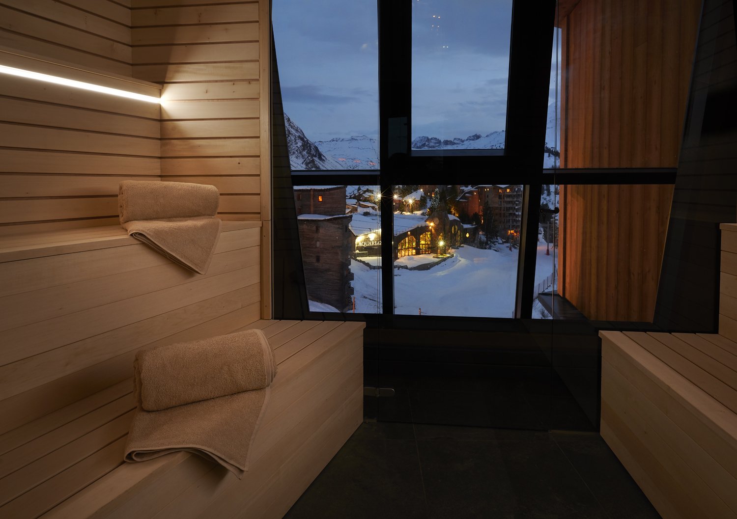 Hotel MiL8, the spa