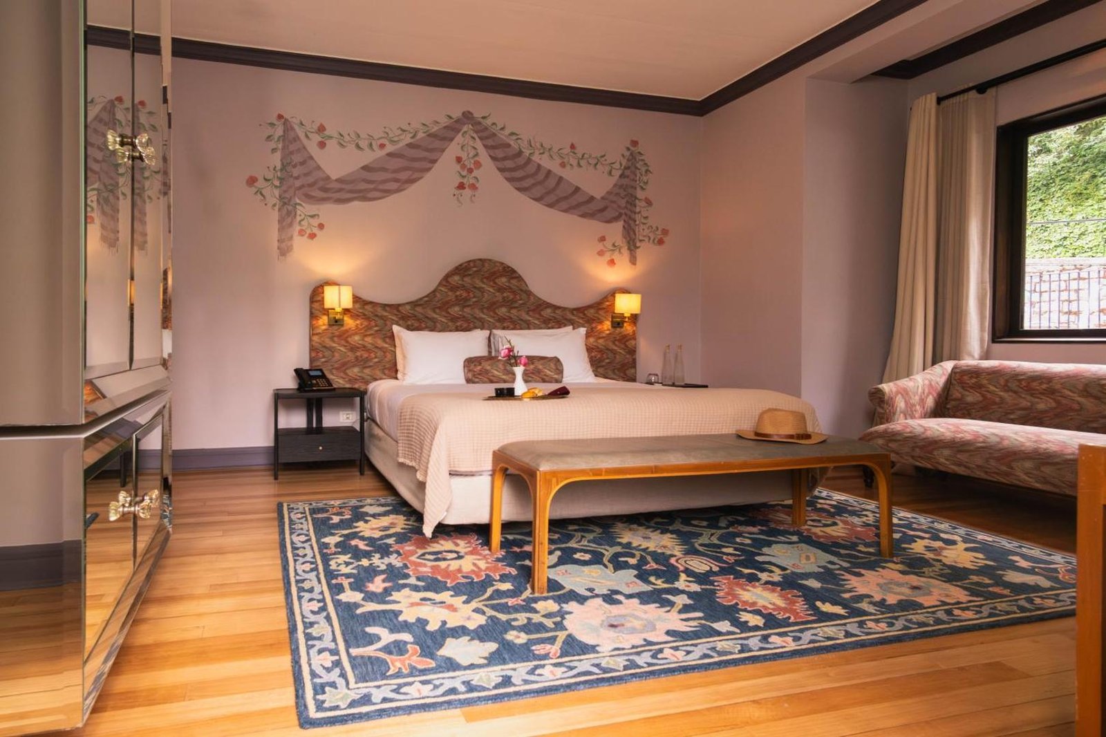Aubrey Hotel Boutique