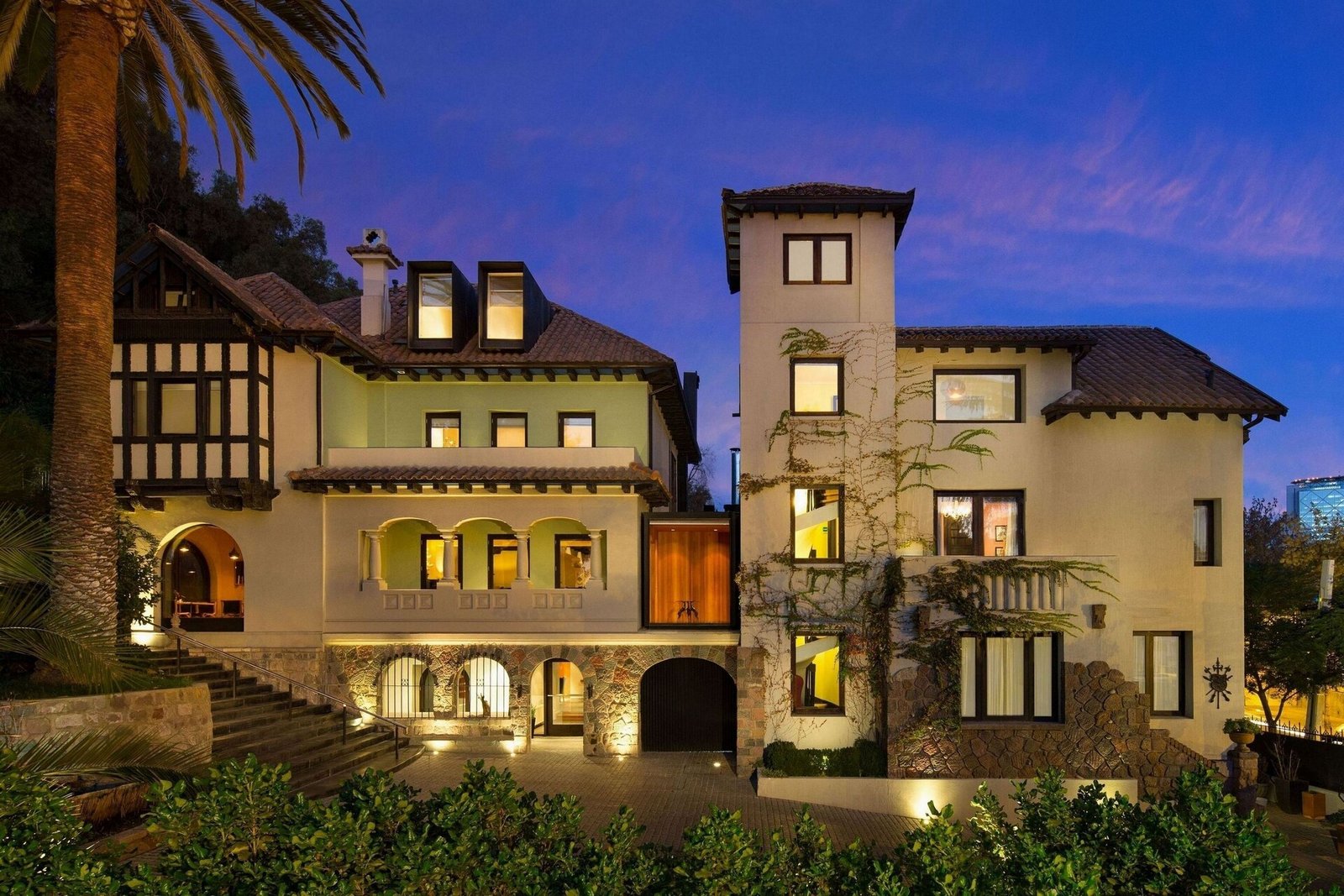 Aubrey Hotel Boutique, how it began