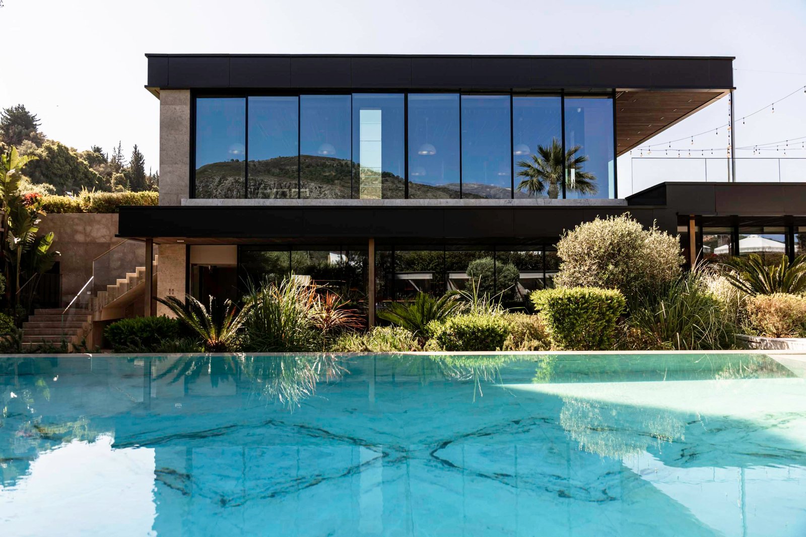Prado Luxury Hotel, the pool