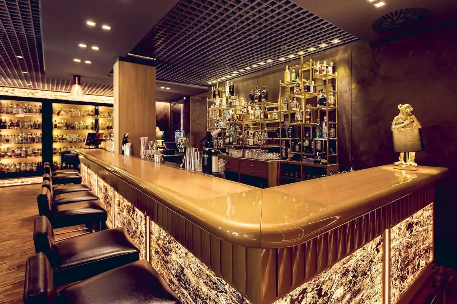 City Park Hotel & Residence Poznań, whisky bar 88
