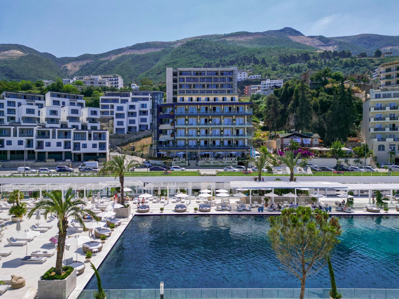 Hotel Vlora Priam, Affiliated by Melia, the pool