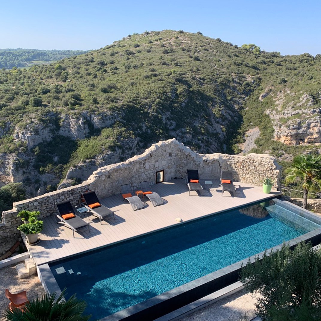 Metafort, the pool