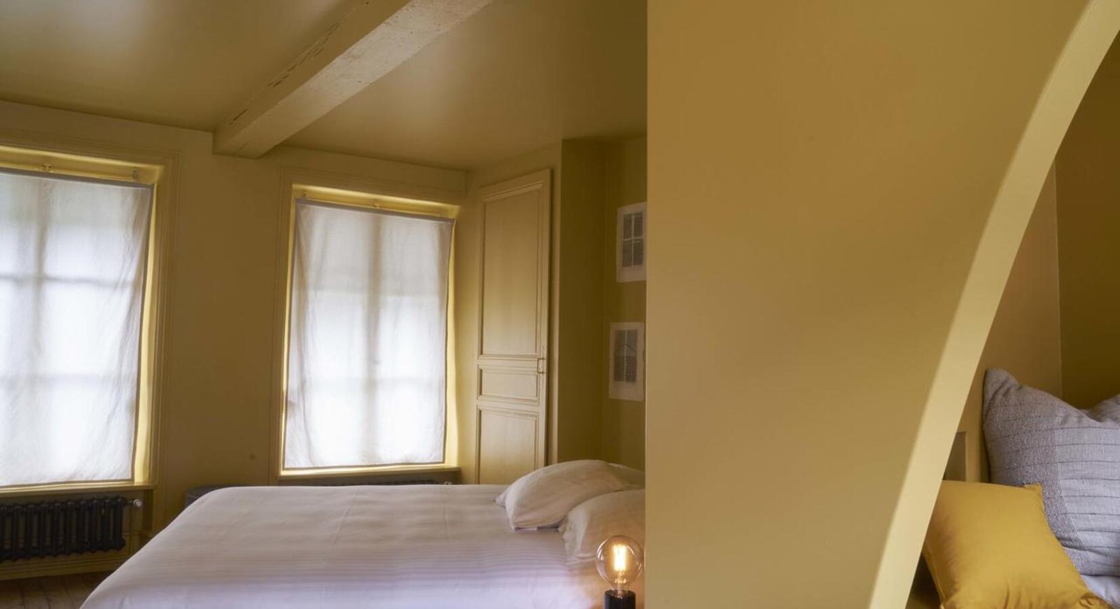 Pieux, rooms