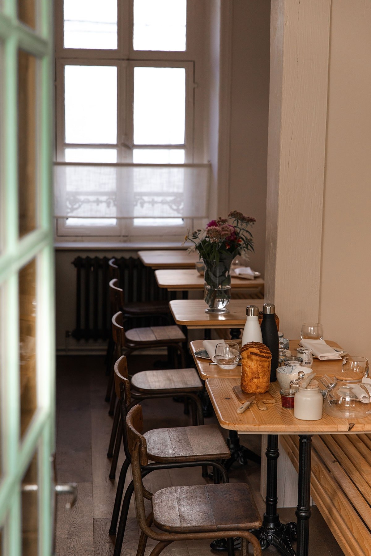 Pieux, salle de petit-déjeuner