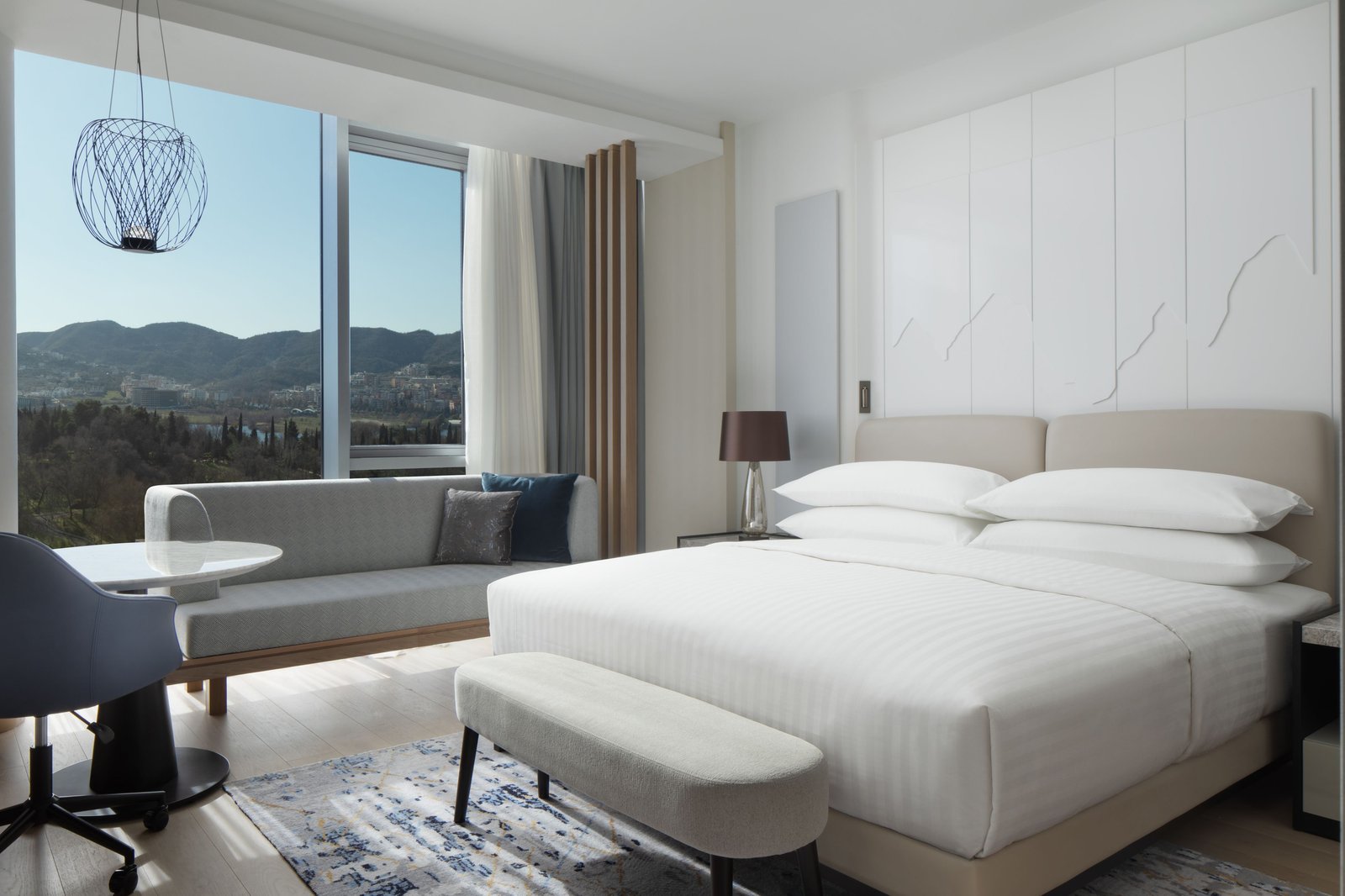 Tirana Marriott, rooms