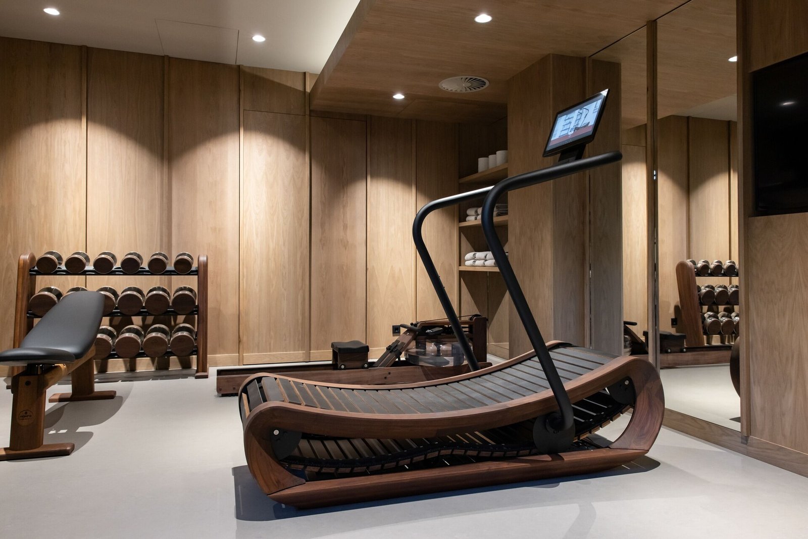 Pillows Grand Boutique Hotel Maurits at the Park, the gym