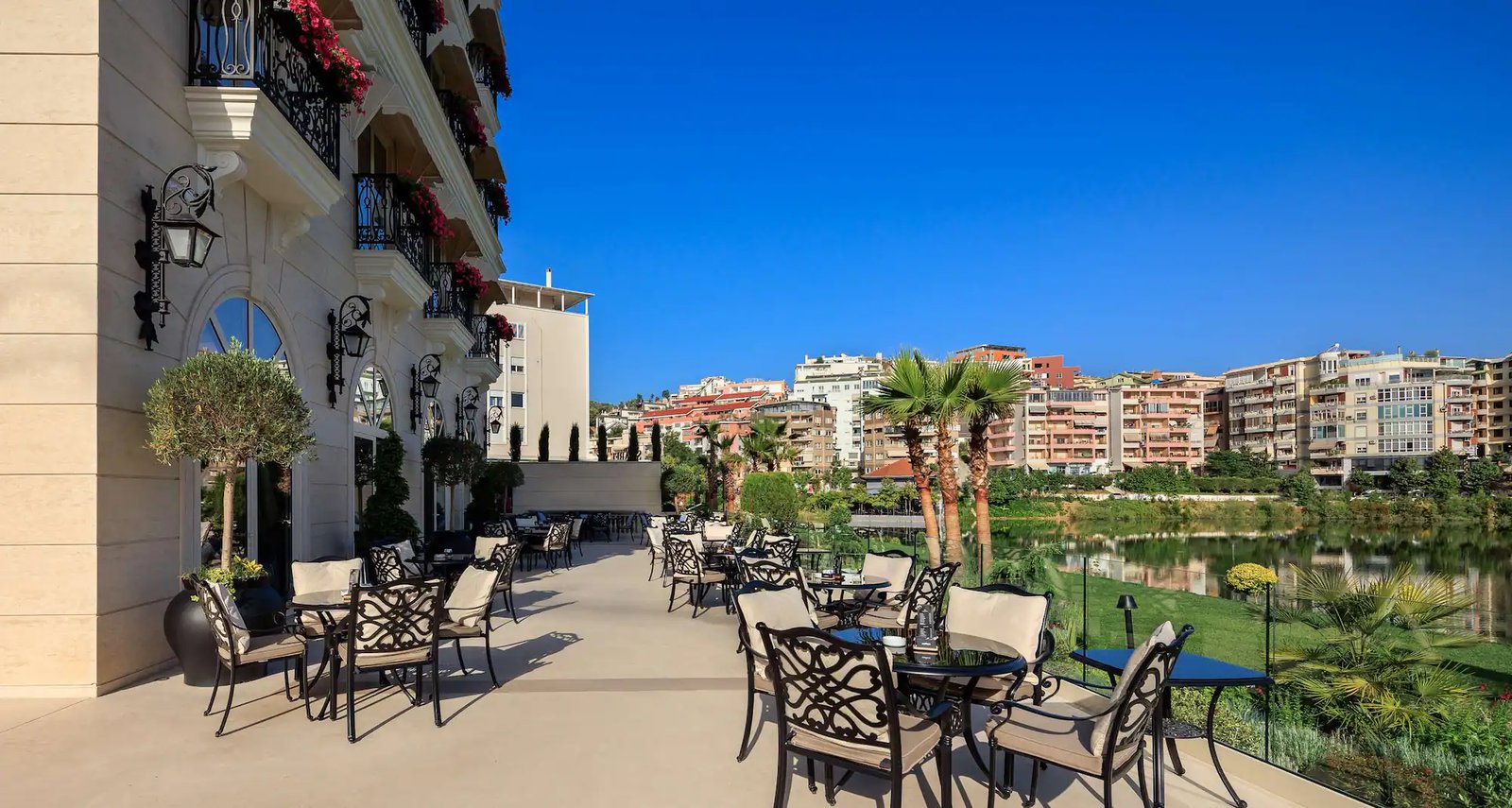 Radisson Collection Morina Hotel, Tirana, eden restaurant