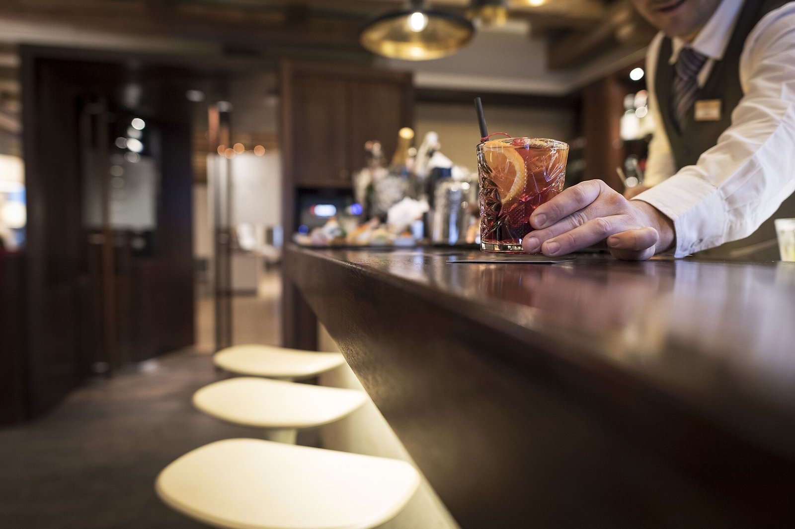 Post Hotel - Tradition & Lifestyle, at the table