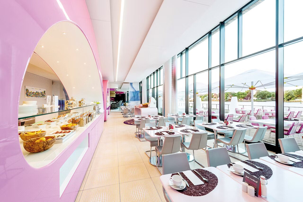 nhow Berlin — eat & drink
