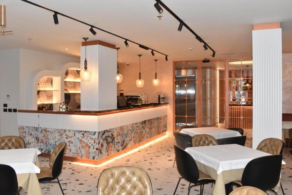 Hotel Giulia, at the table