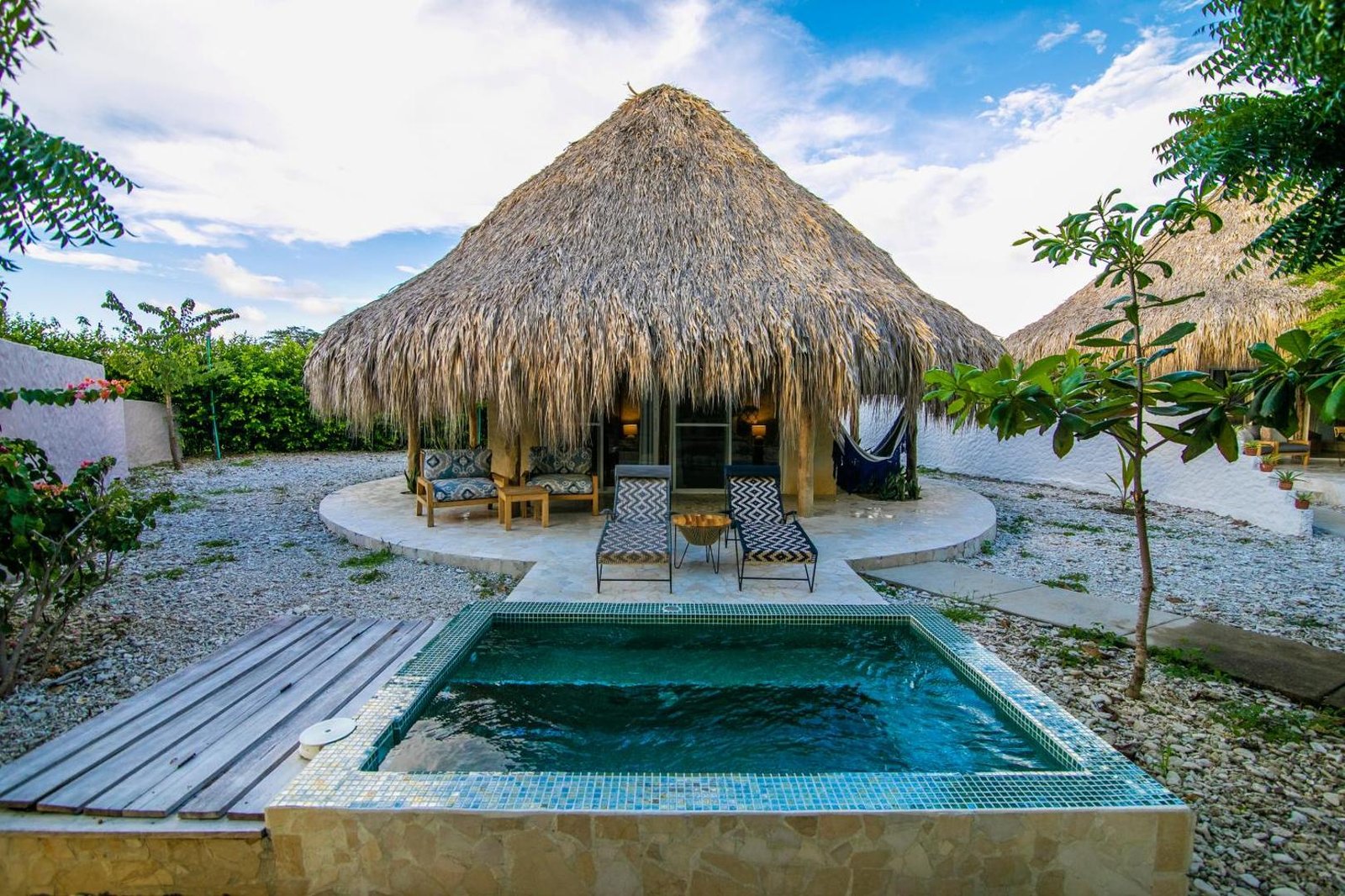 Blue Apple Beach, rooms
