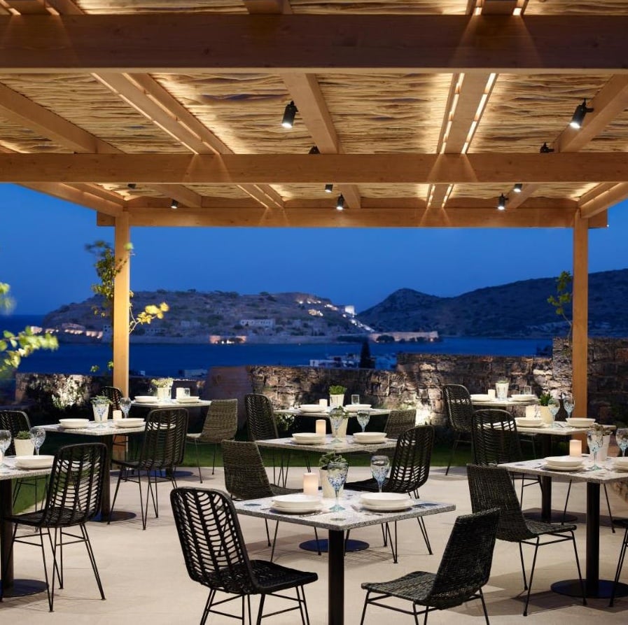 Cayo Exclusive Resort & Spa