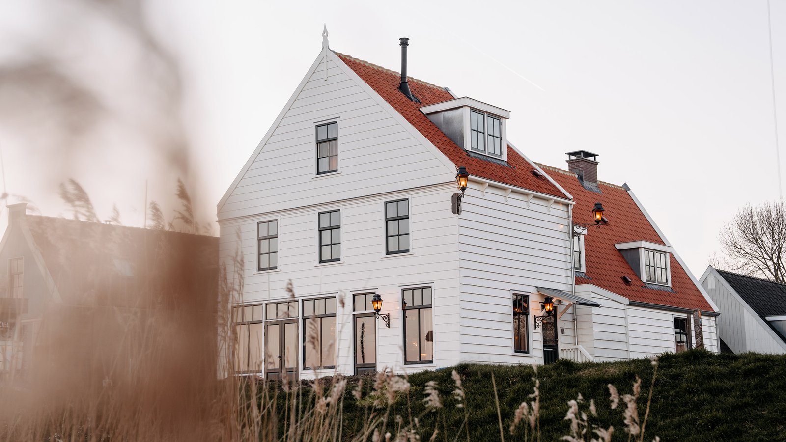 De Durgerdam Boutique Hotel — backstory