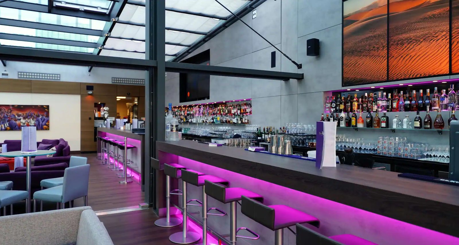 Park Inn by Radisson Berlin Alexanderplatz — eat & drink