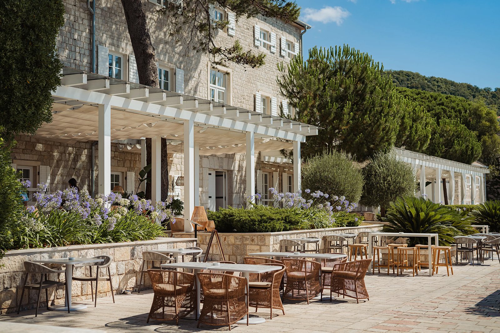 Lazure Hotel & Marina, at the table