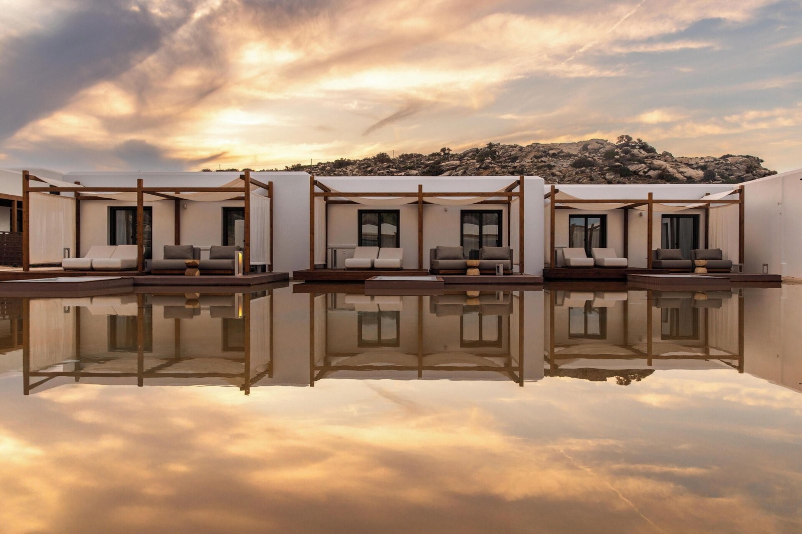 Laguna Coast Resort