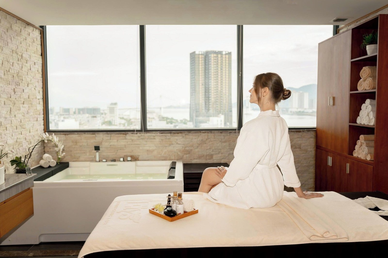 New Orient Hotel Danang, the spa