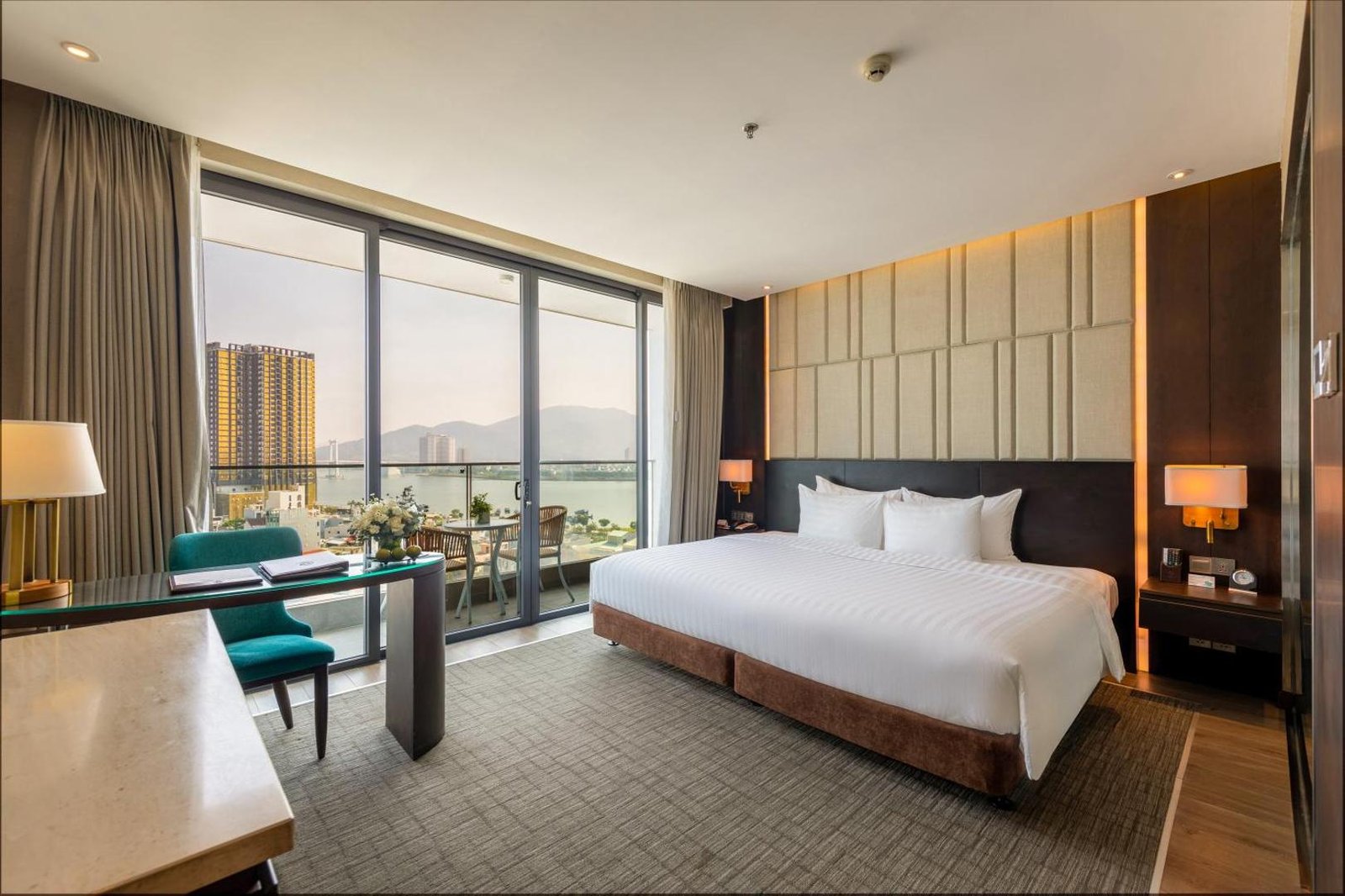 New Orient Hotel Danang, rooms