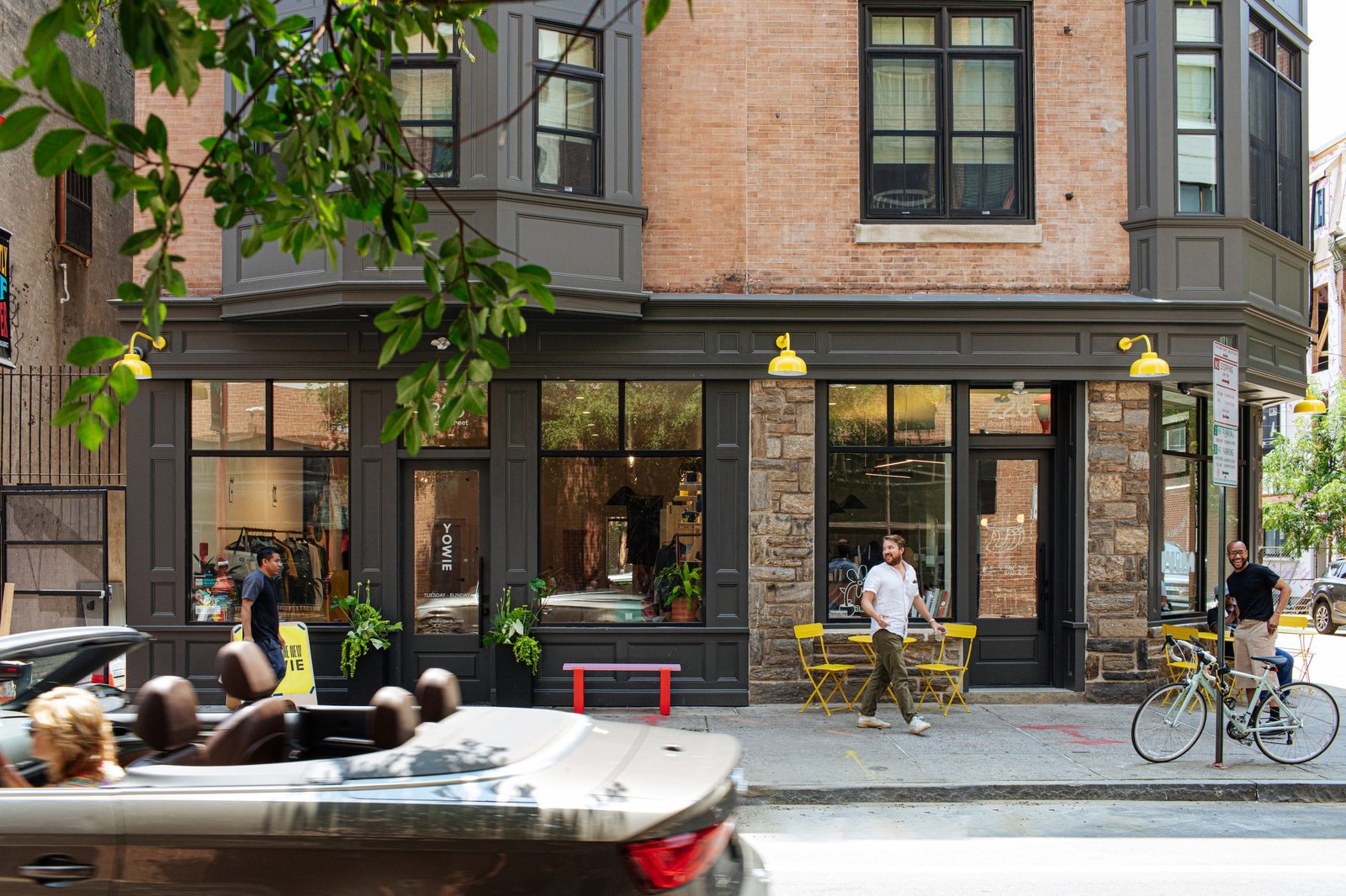 YOWIE Hotel & Shop, forin cafe