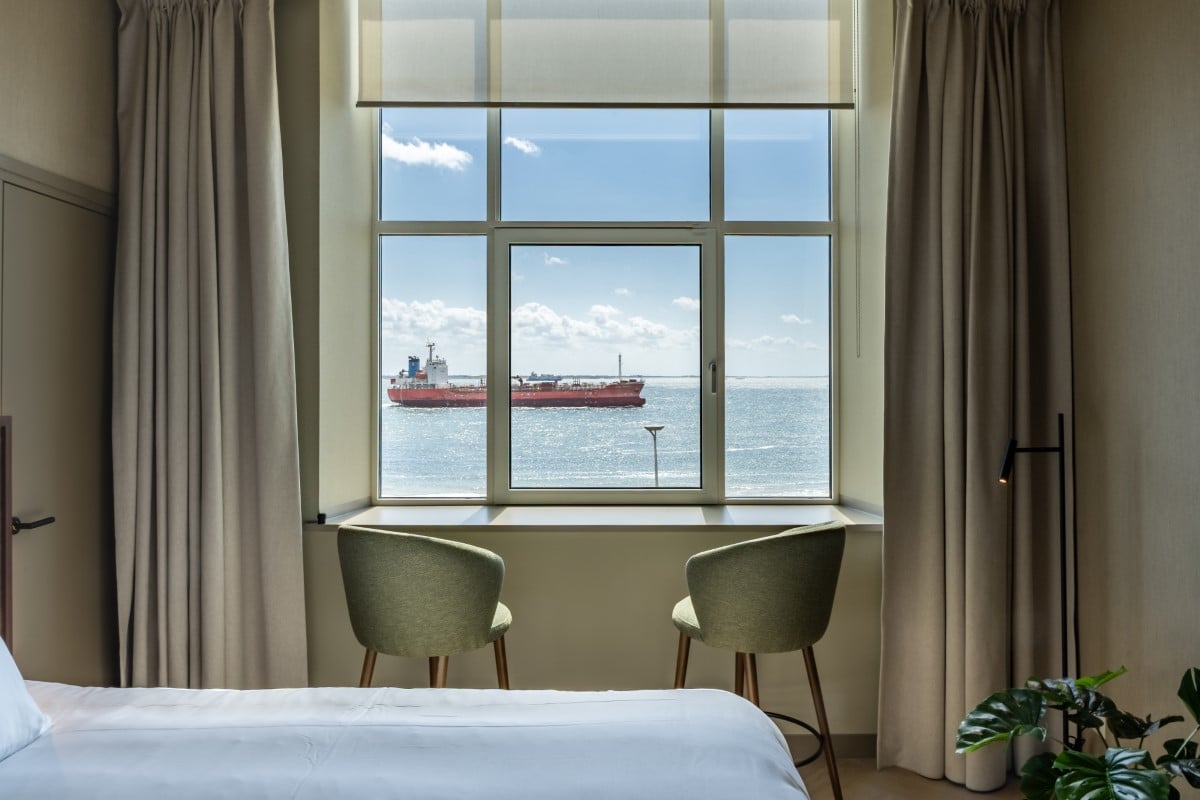 Hotel De Zeevaartschool, rooms