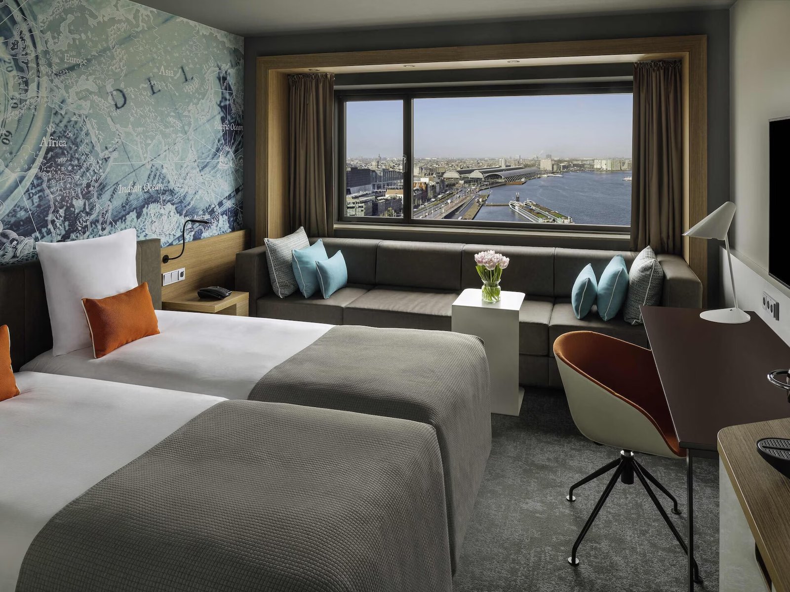 Mövenpick Hotel Amsterdam City Centre — rooms