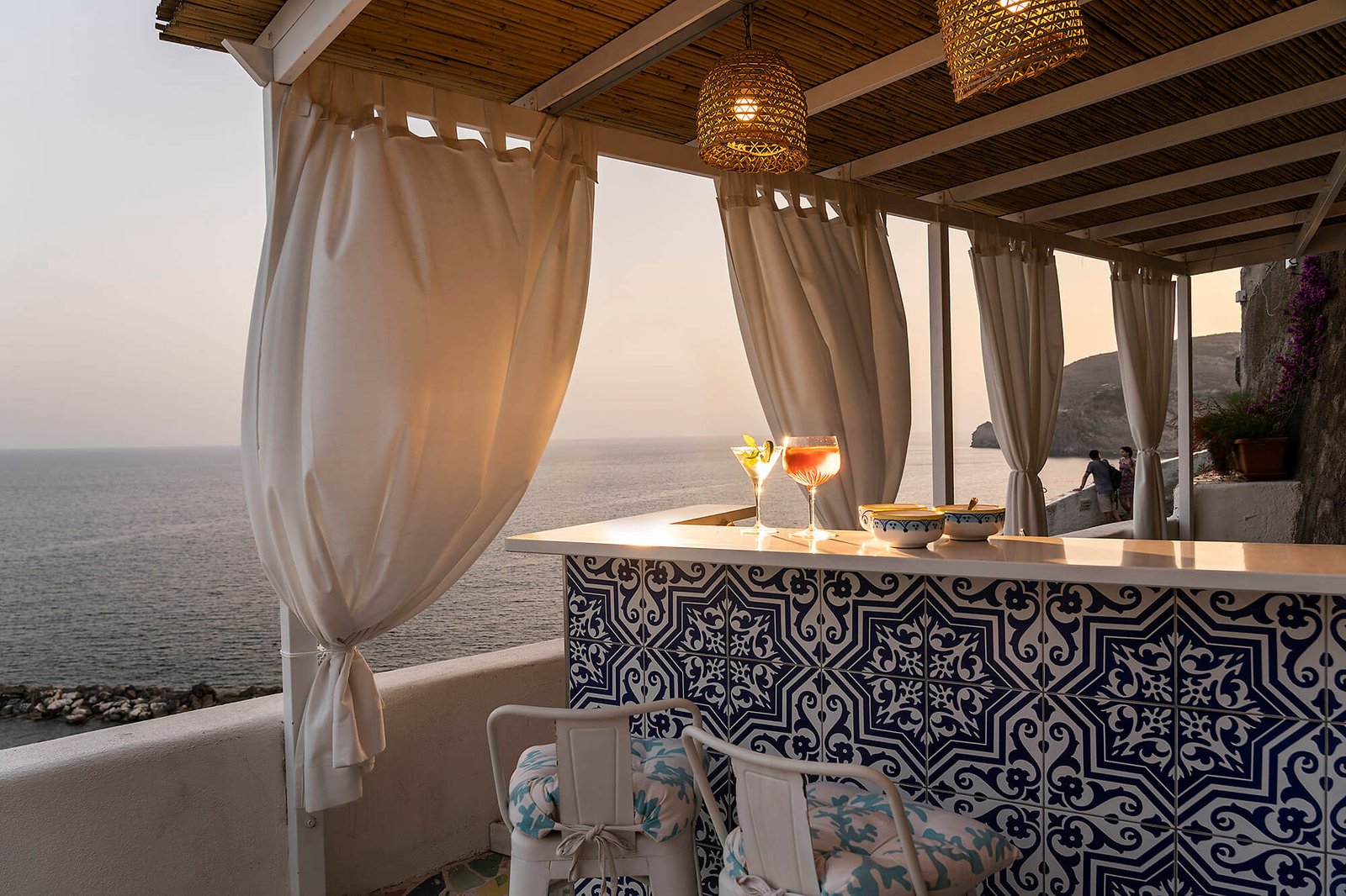 Casa al Sole Boutique Hotel - Ischia, at the table