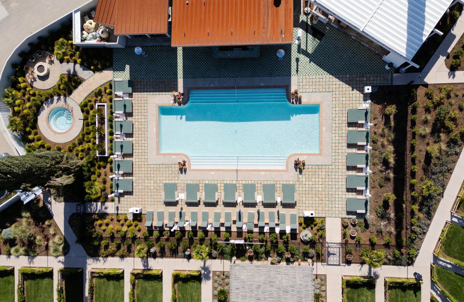 River Lodge, the pool