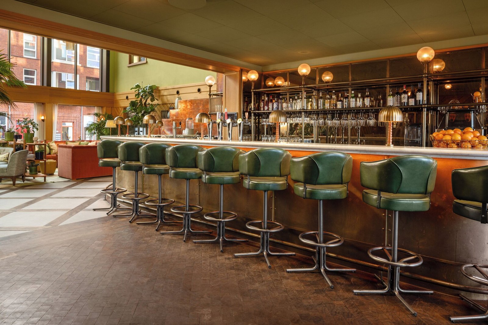 The July Boat & Co, brasserie vessel