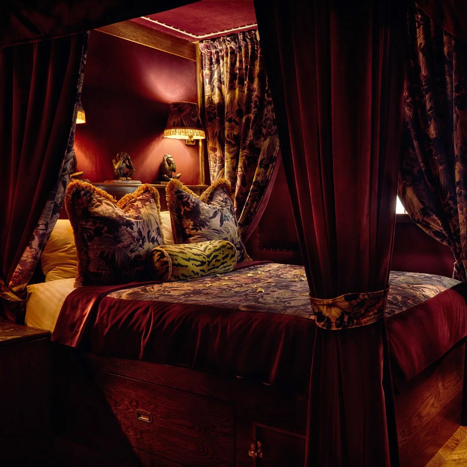 House of Gods Hotel, rooms