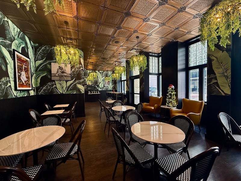 The Admiral Hotel, le café