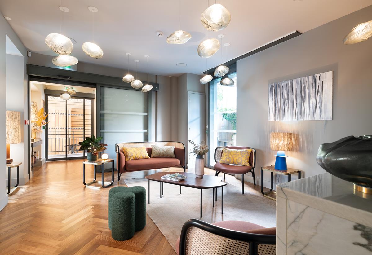 Hebe Hotel