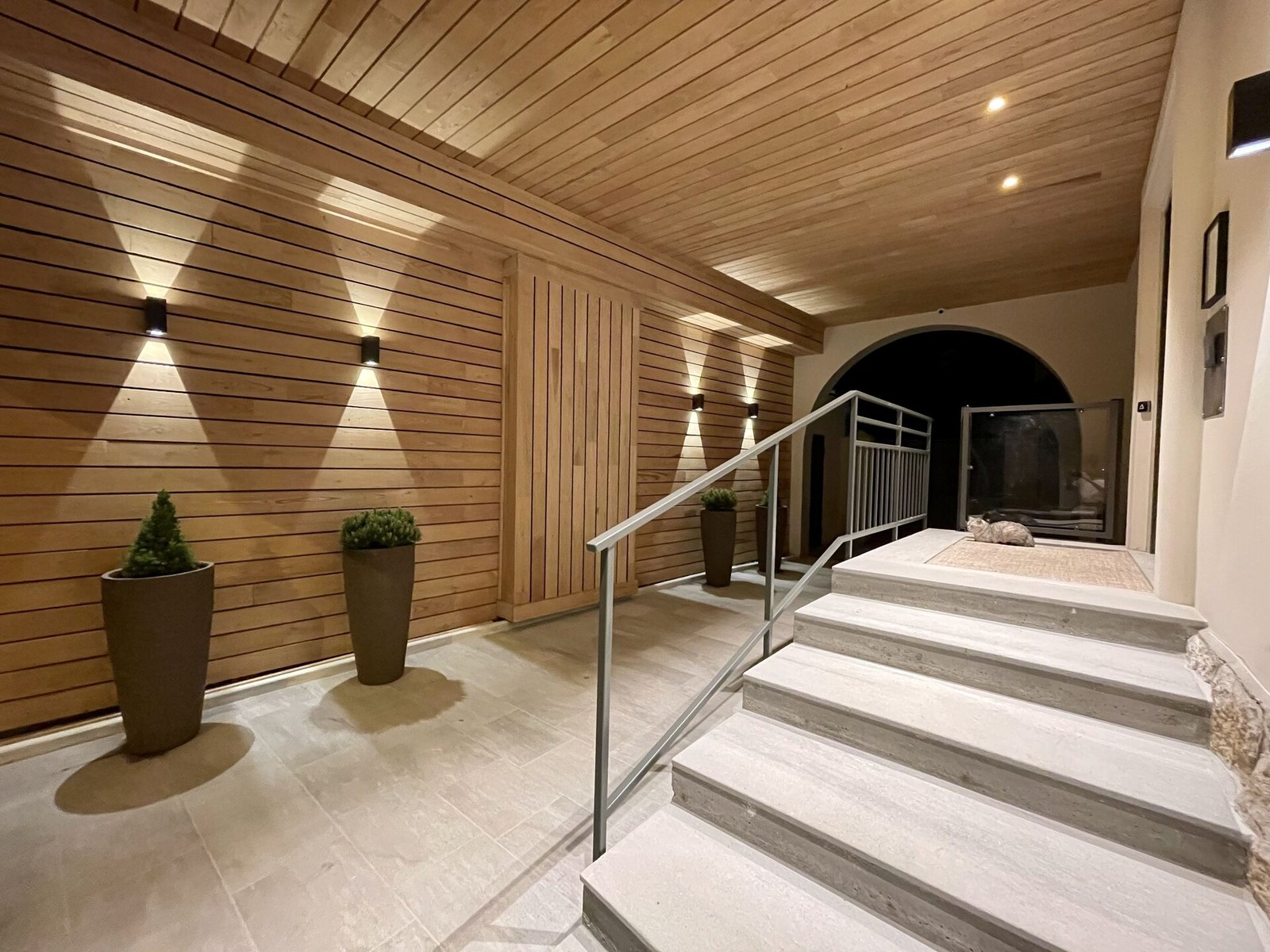 Hebe Hotel, how it began
