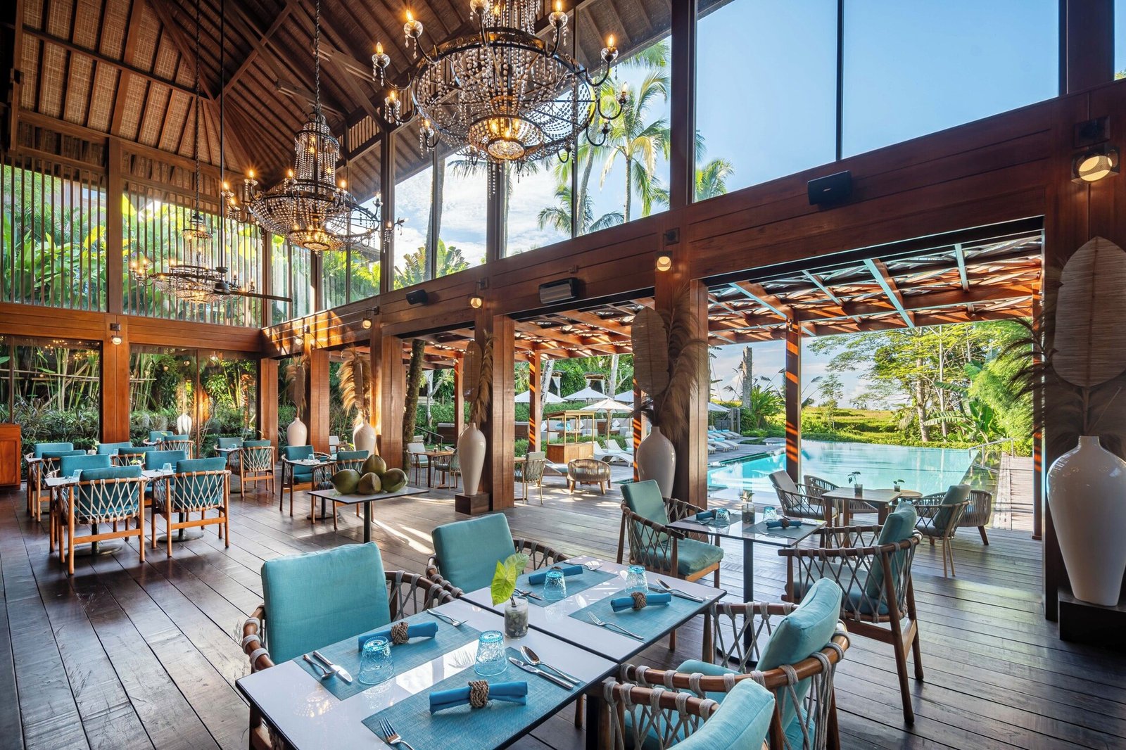 Kappa Senses Ubud, at the table
