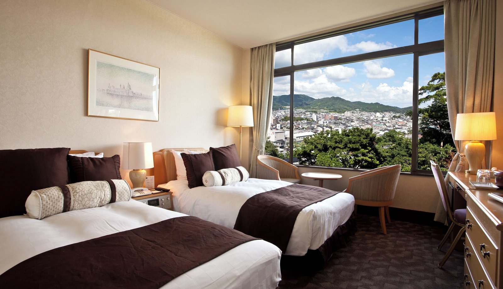 Gamagōri Classic Hotel