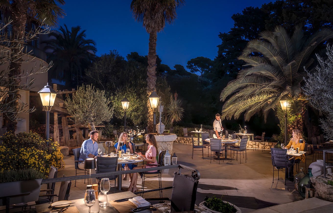 Imperial Heritage Hotel, Valamar Collection, at the table