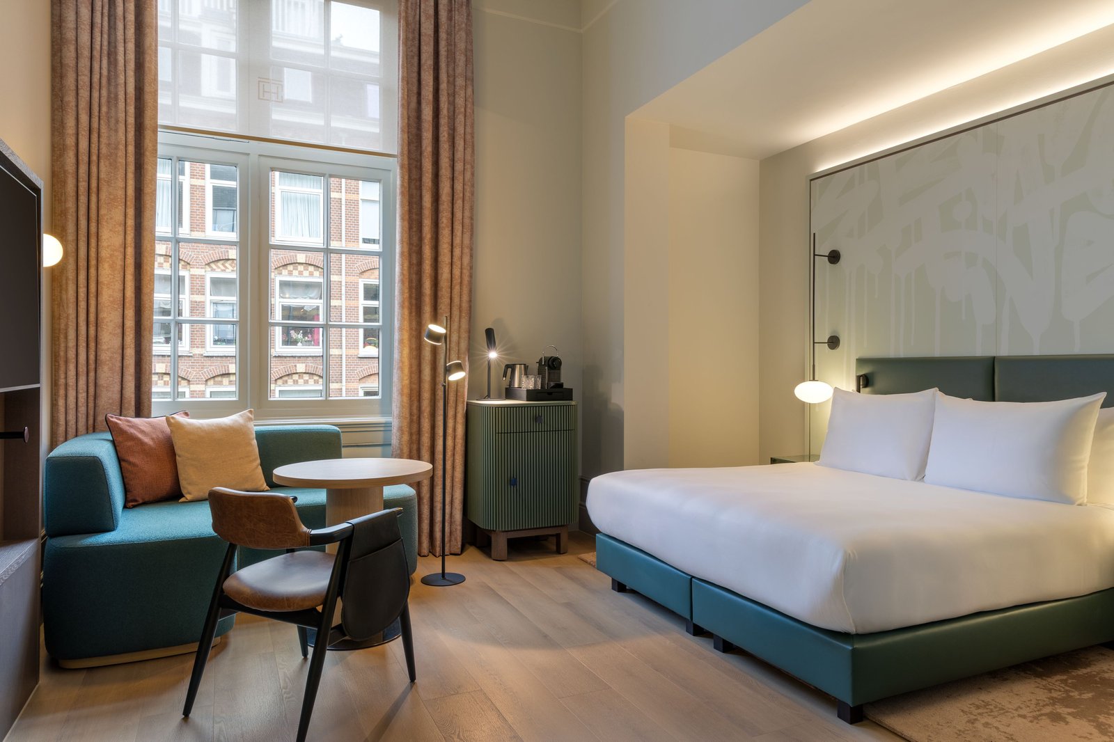 The College Hotel Amsterdam — rooms