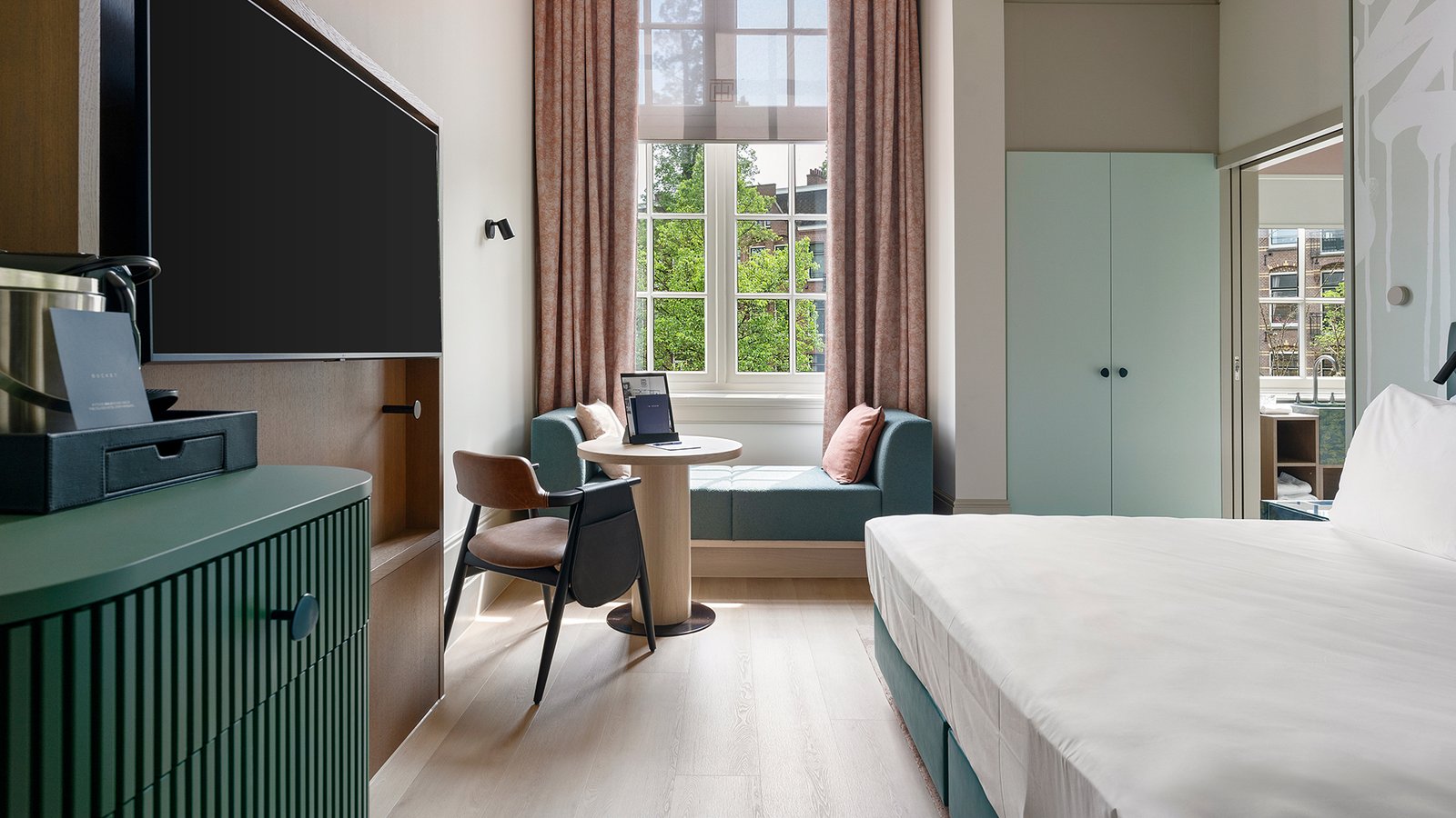 The College Hotel Amsterdam — rooms