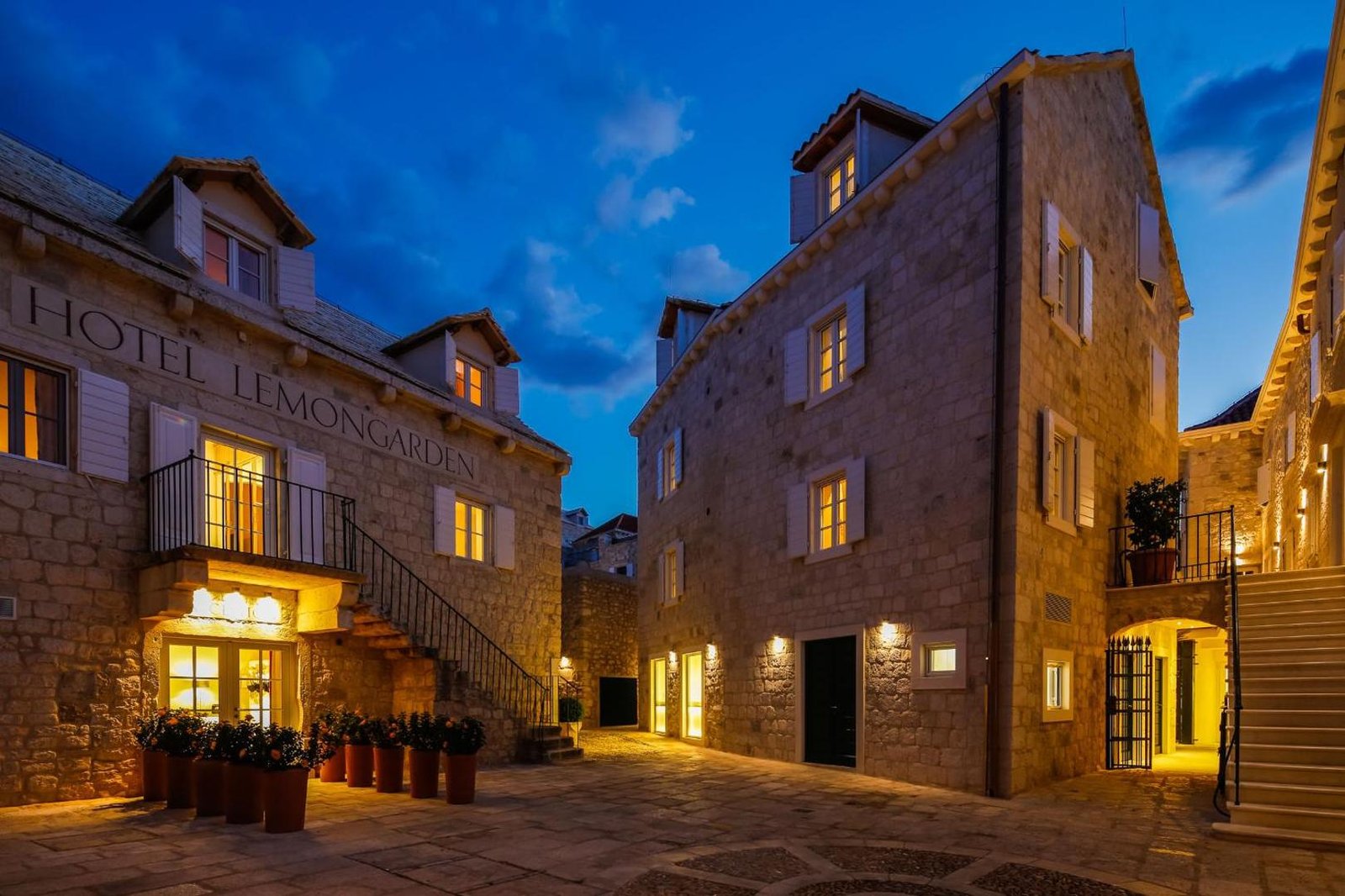 Hotel Lemongarden, how it began