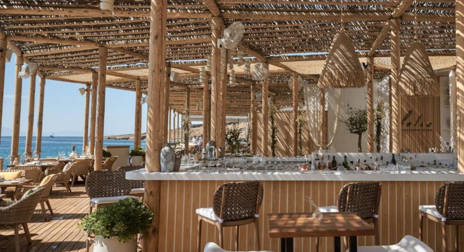METT Bodrum, at the table