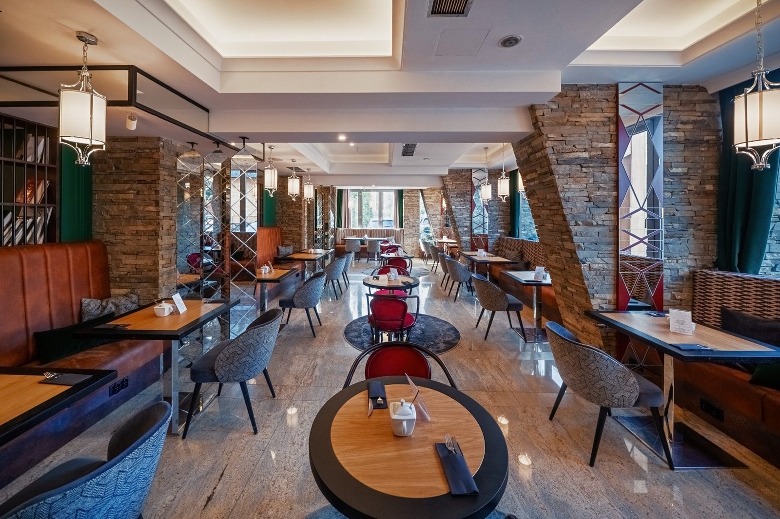 Rysy Boutique Aparthotel, czarny staw restaurant