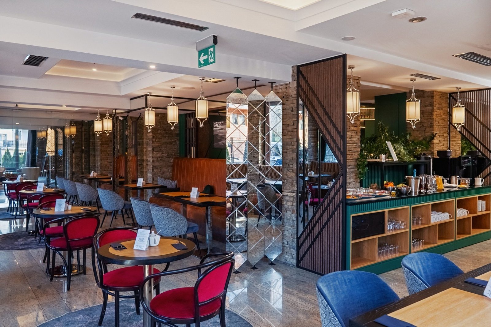 Rysy Boutique Aparthotel, czarny staw restaurant