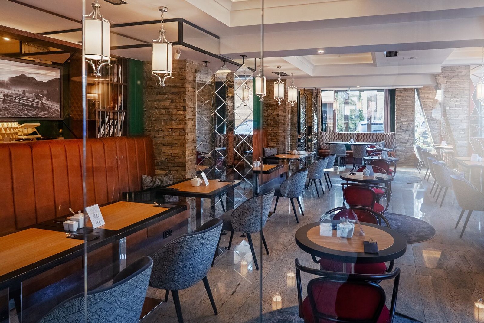 Rysy Boutique Aparthotel, czarny staw restaurant