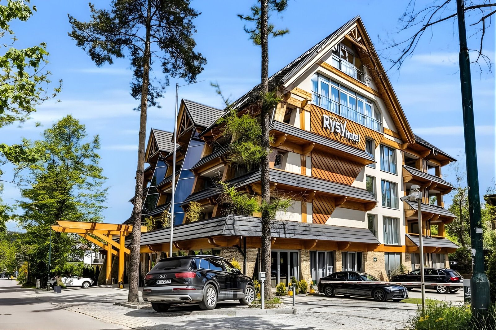 Rysy Boutique Aparthotel, how it began