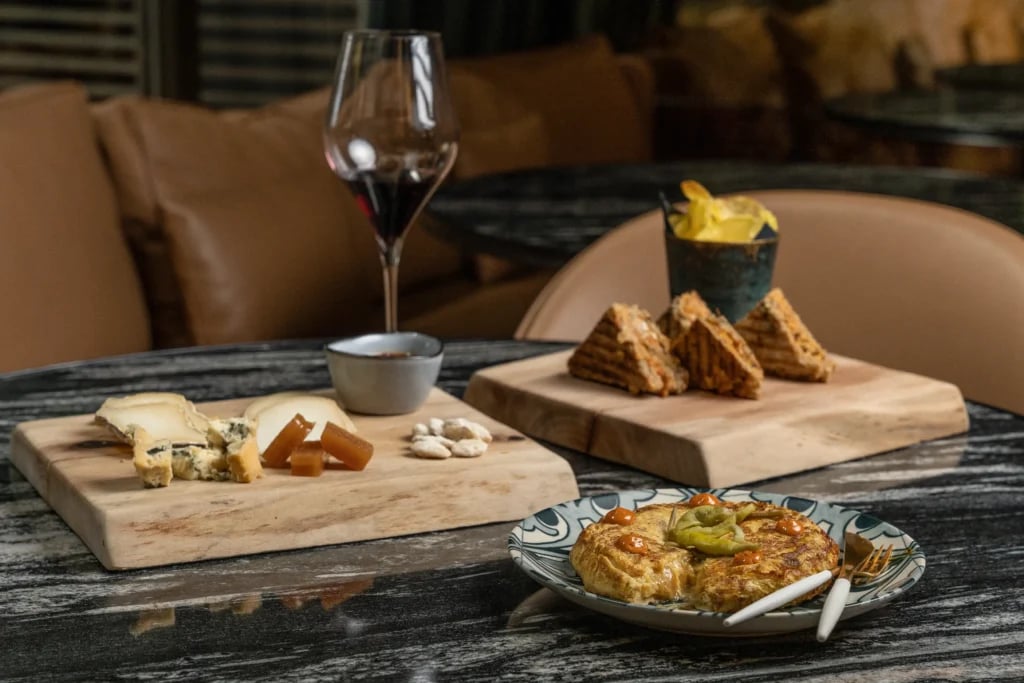 Almanac Barcelona — eat & drink