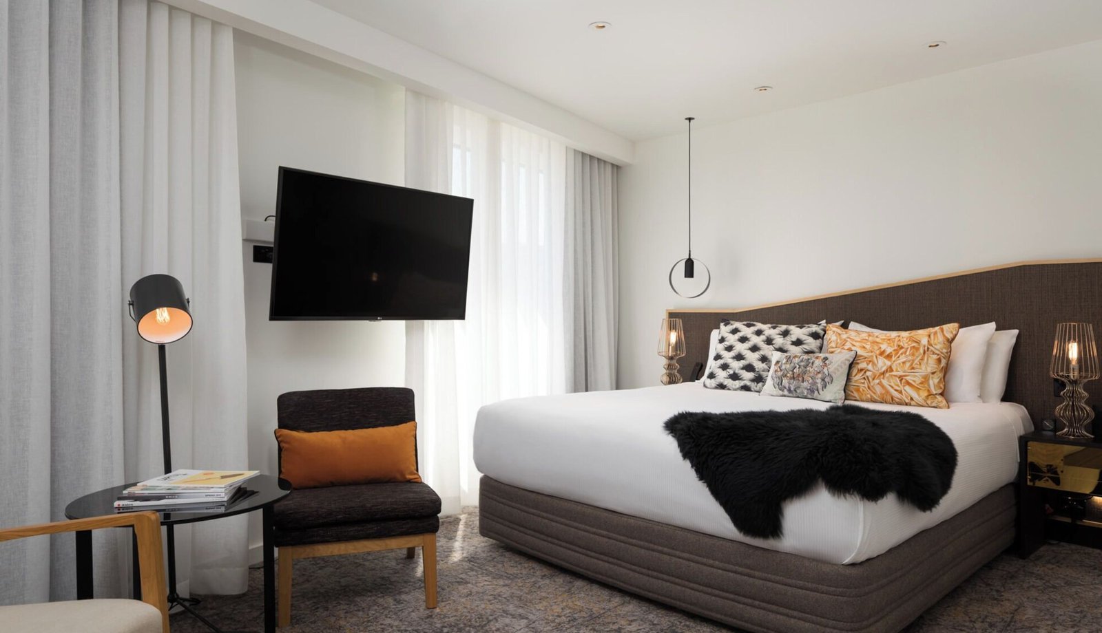 QT Wellington, rooms