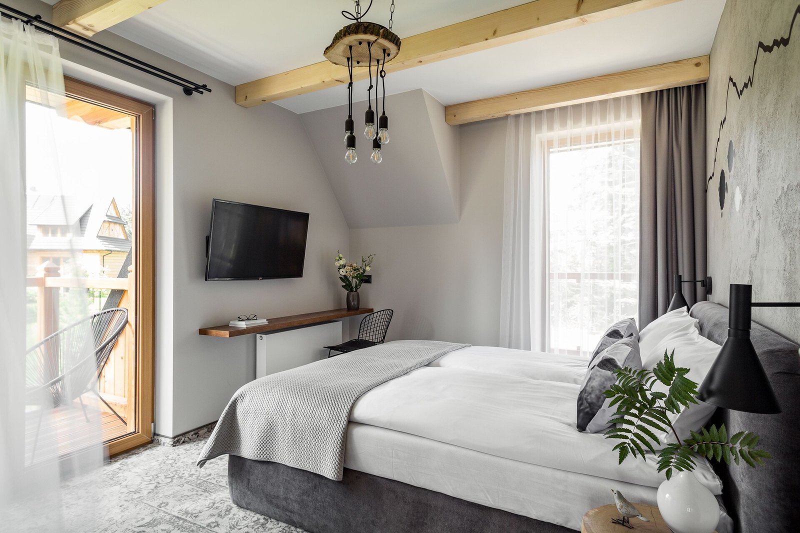 Biała Owca, rooms