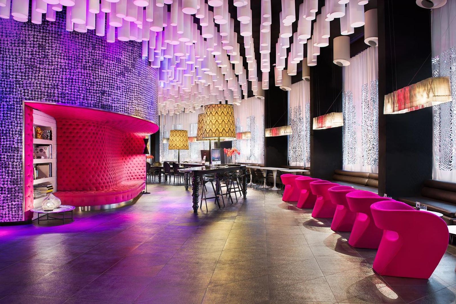 Barceló Raval — vibe
