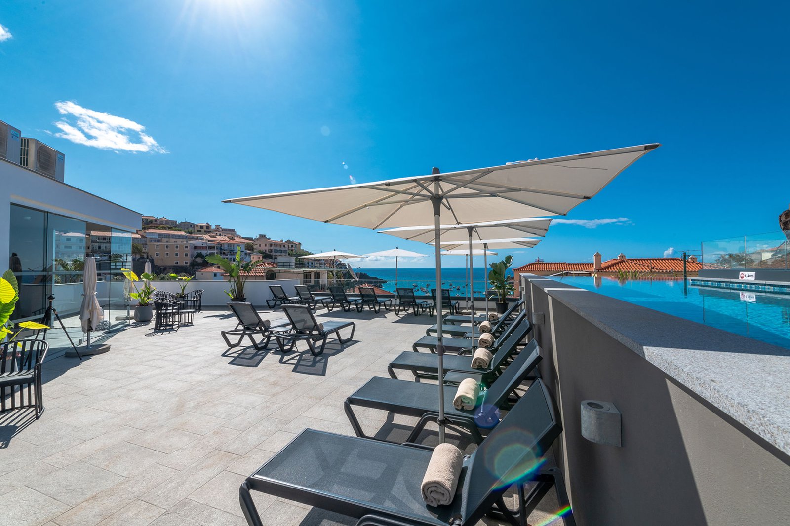 Pestana Fisherman Village, the pool